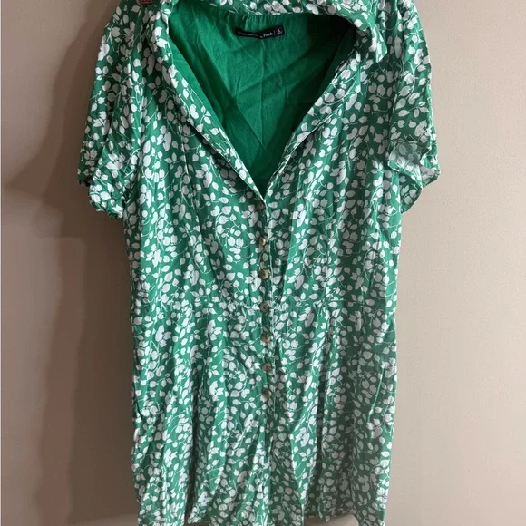 Abercrombie and Fitch Green Floral Women's romper large - Picture 3 of 15